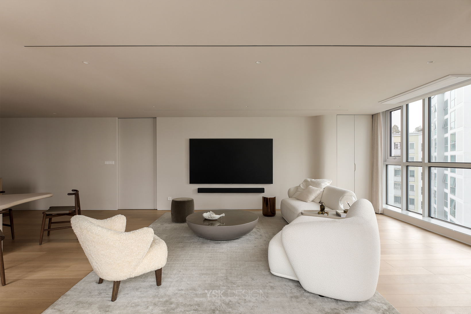 livingroom 005.jpg