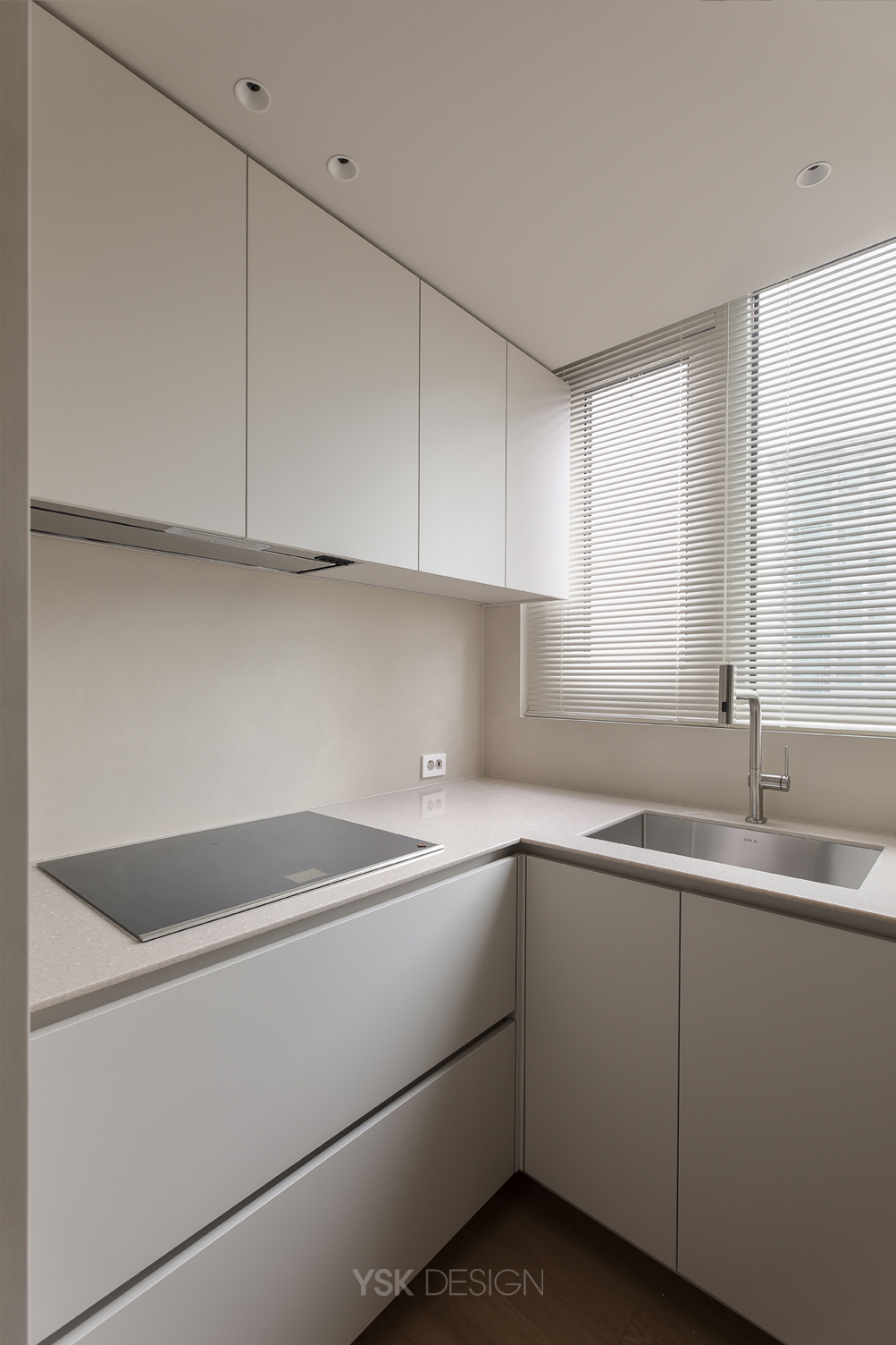 secon kitchen 003.jpg