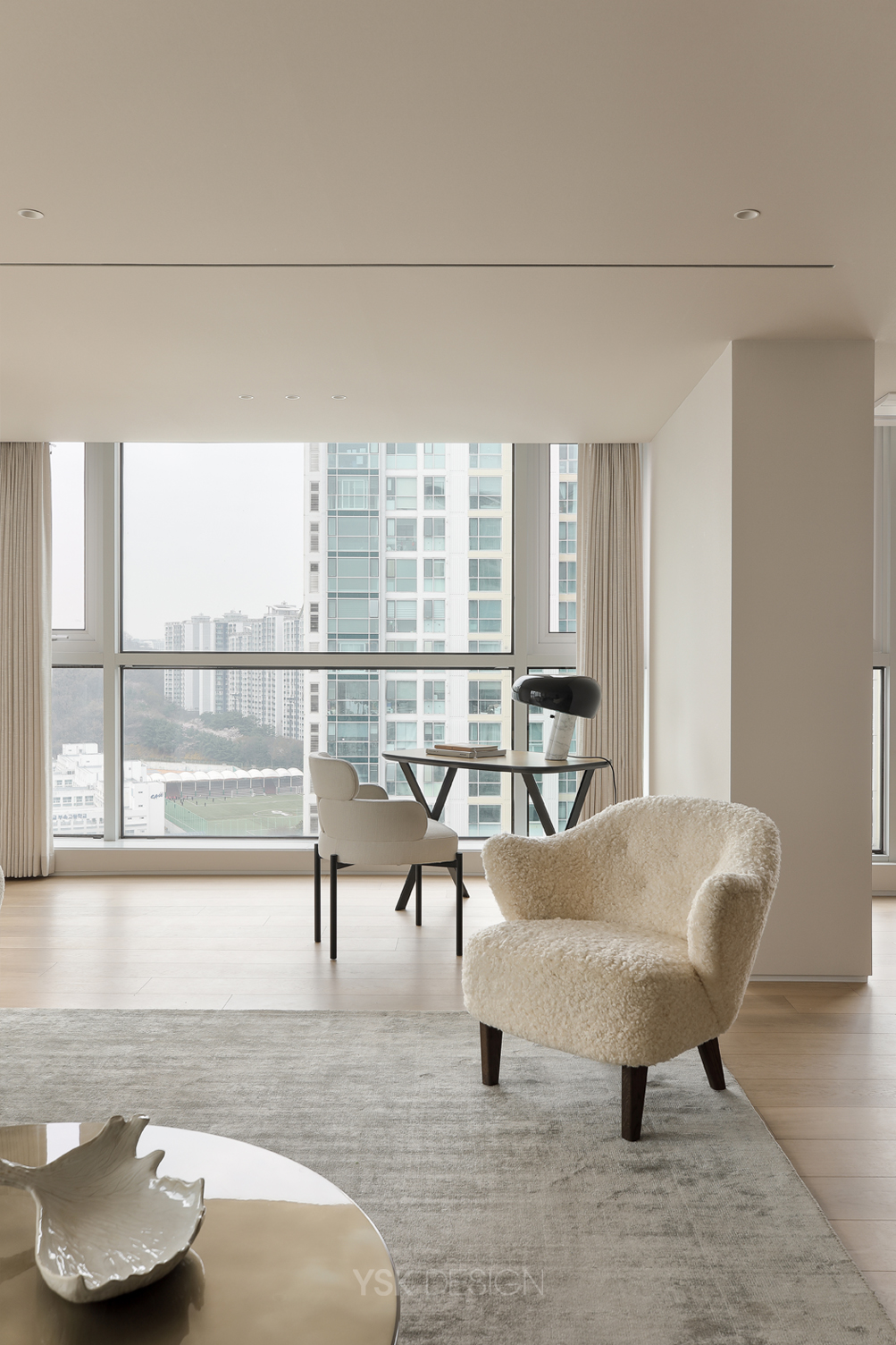 livingroom 013.jpg