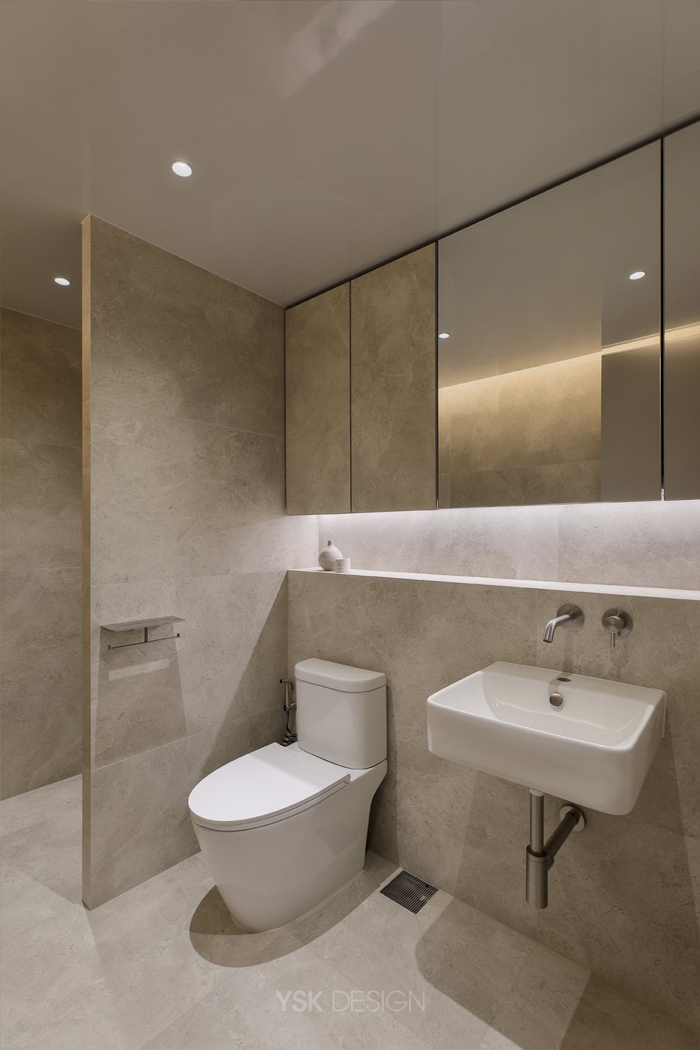guest bath 002.jpg