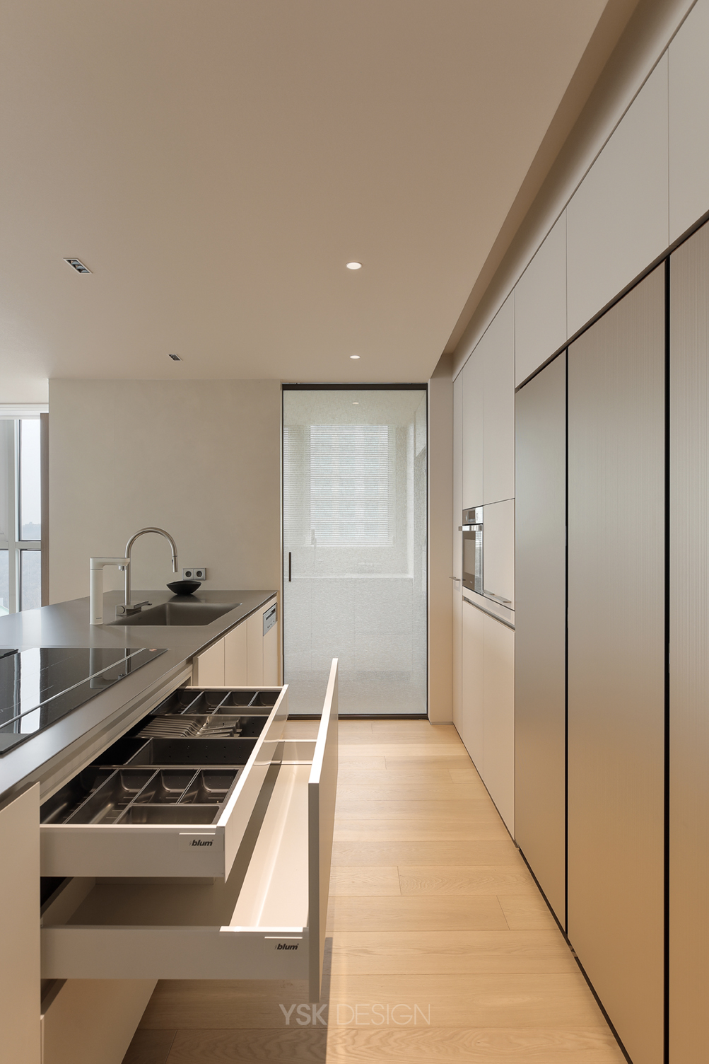 kitchen 008.jpg