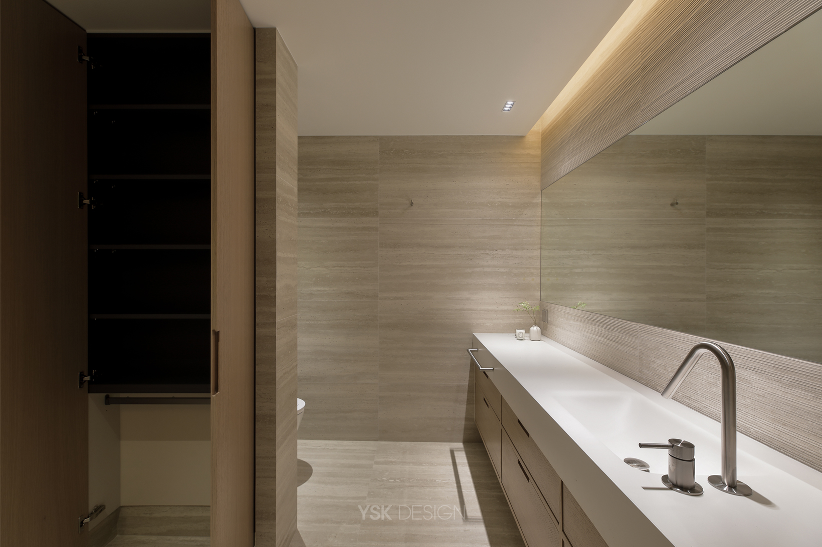 master bath 004.jpg