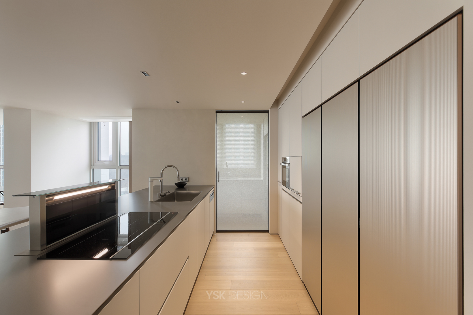 kitchen 002.jpg