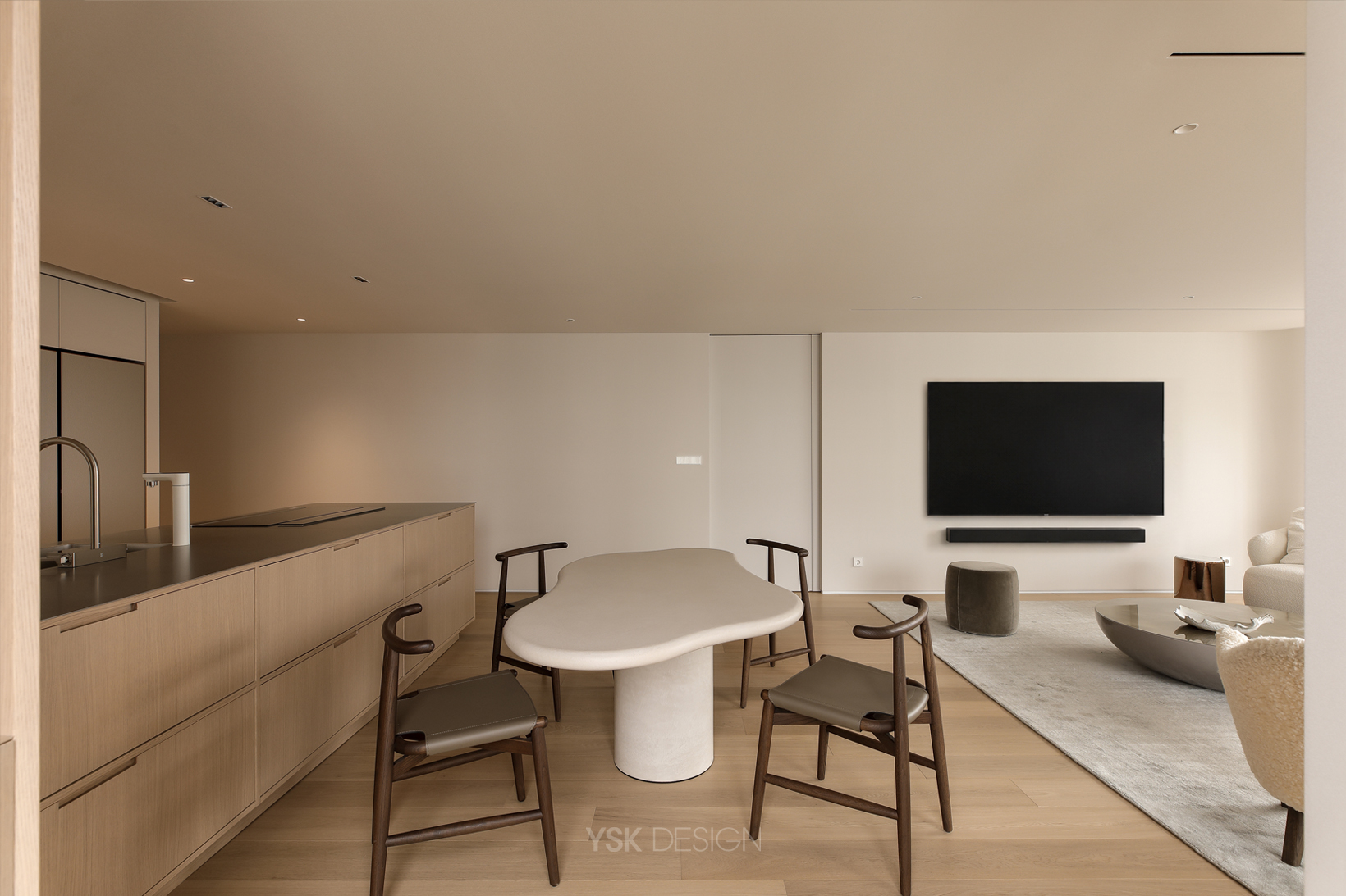 diningroom 002.jpg