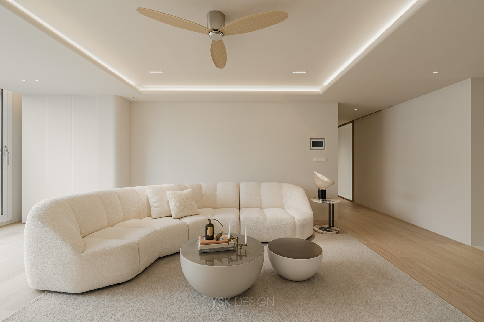 2 (70)_living.jpg
