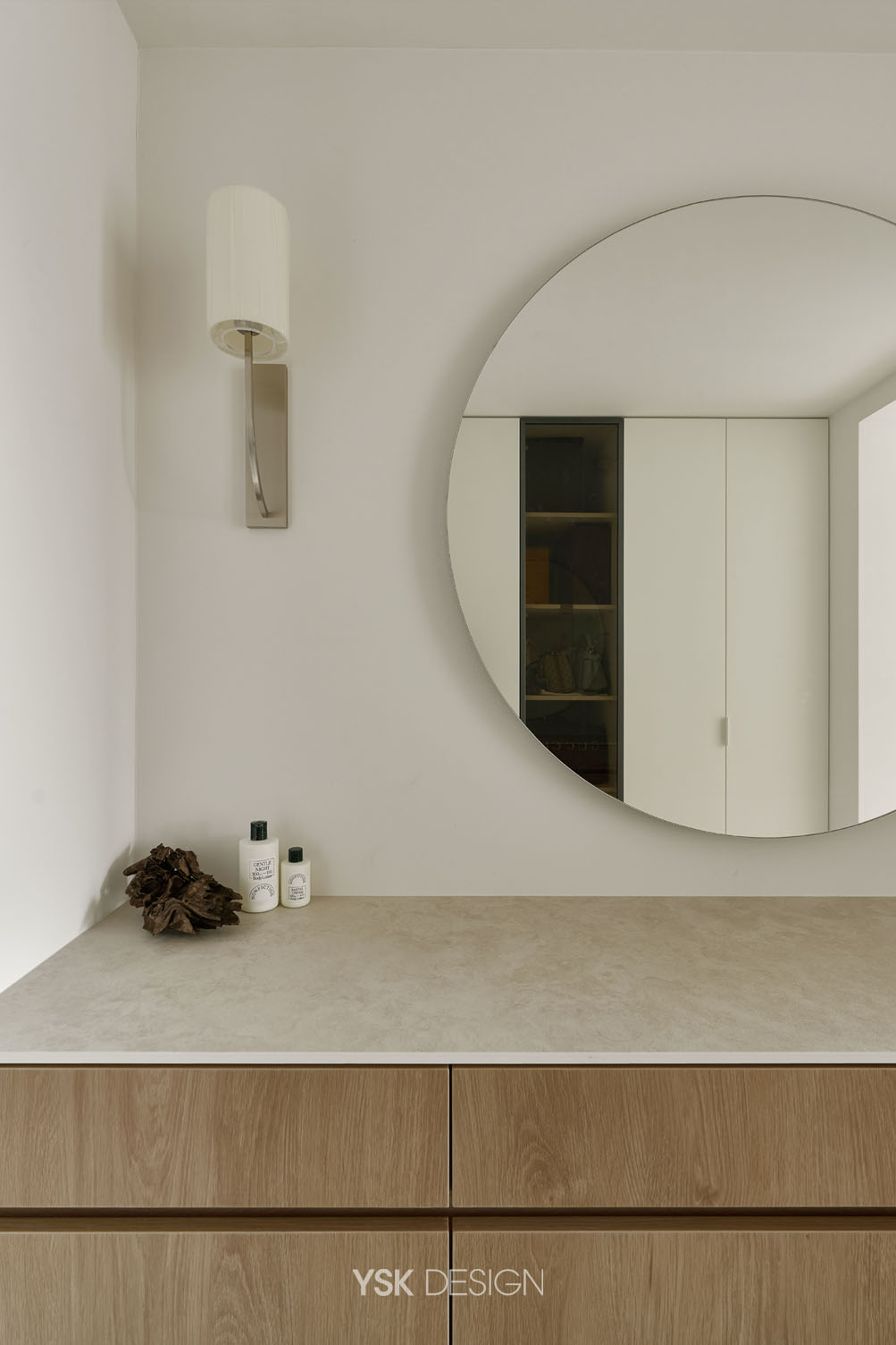 1 (105)_masterroom.jpg