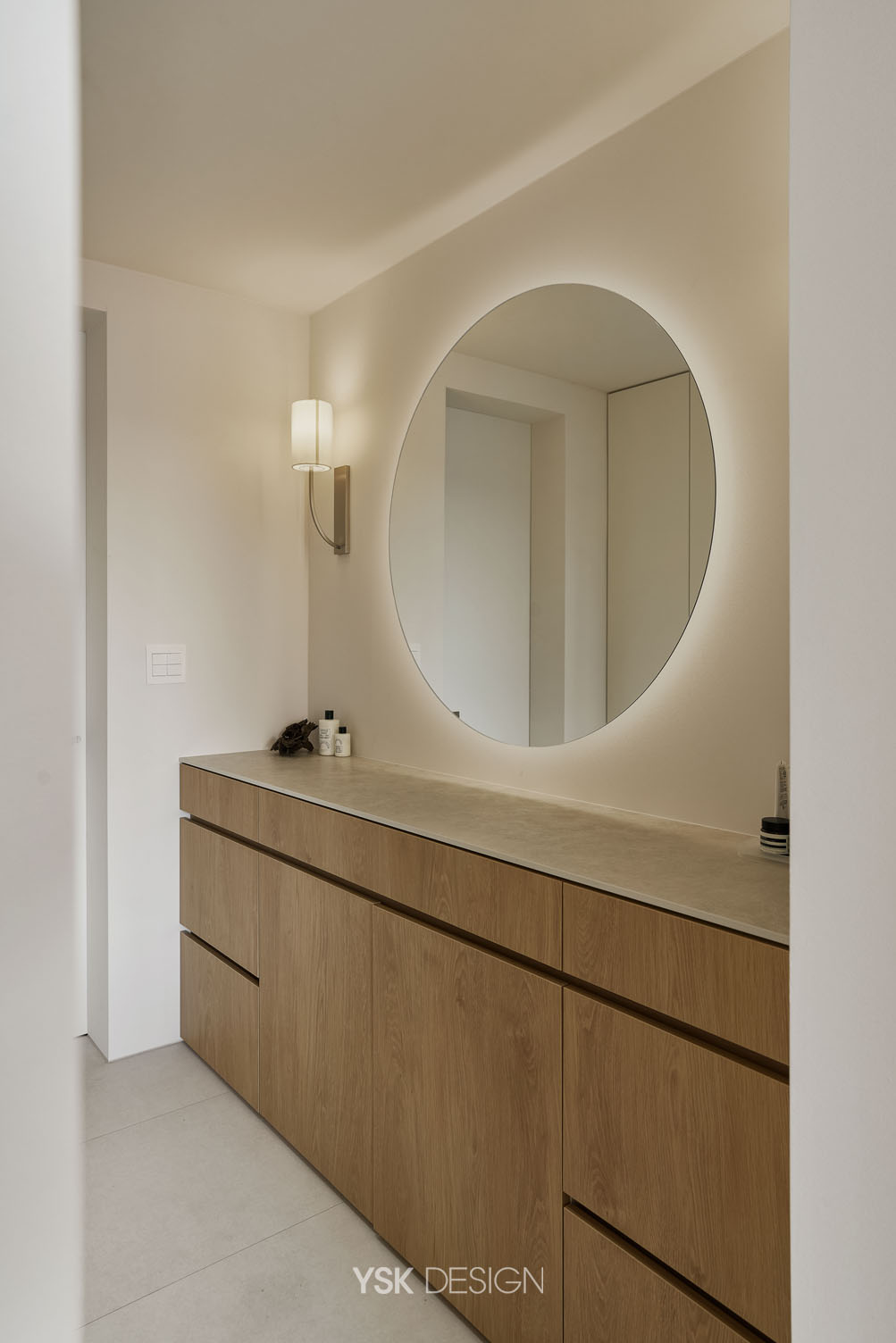 1 (103)_masterroom.jpg