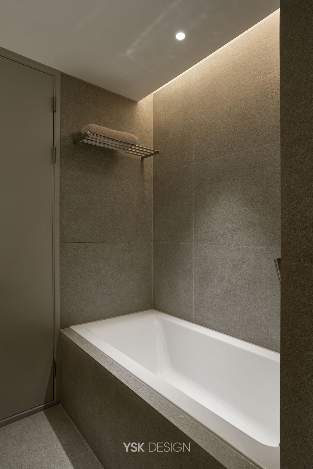 1 (118)_bathroom.jpg