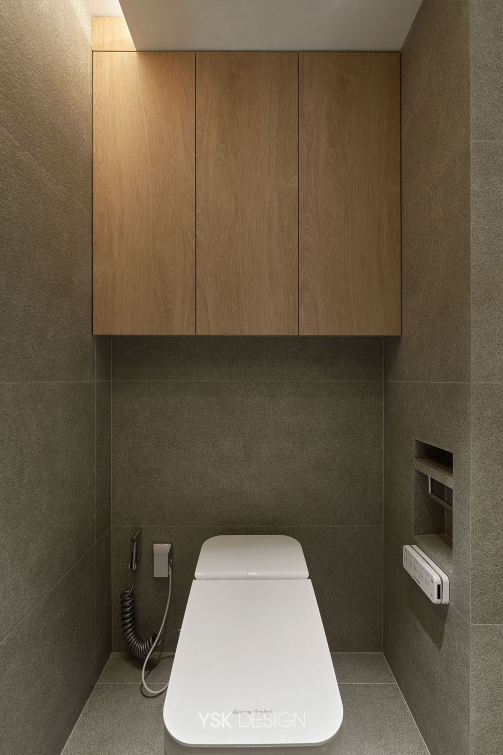 1 (116)_bathroom.jpg