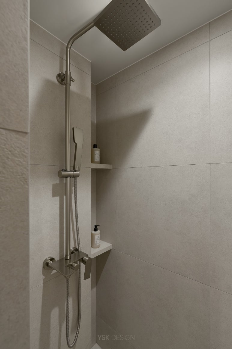 bathroom_011.jpg