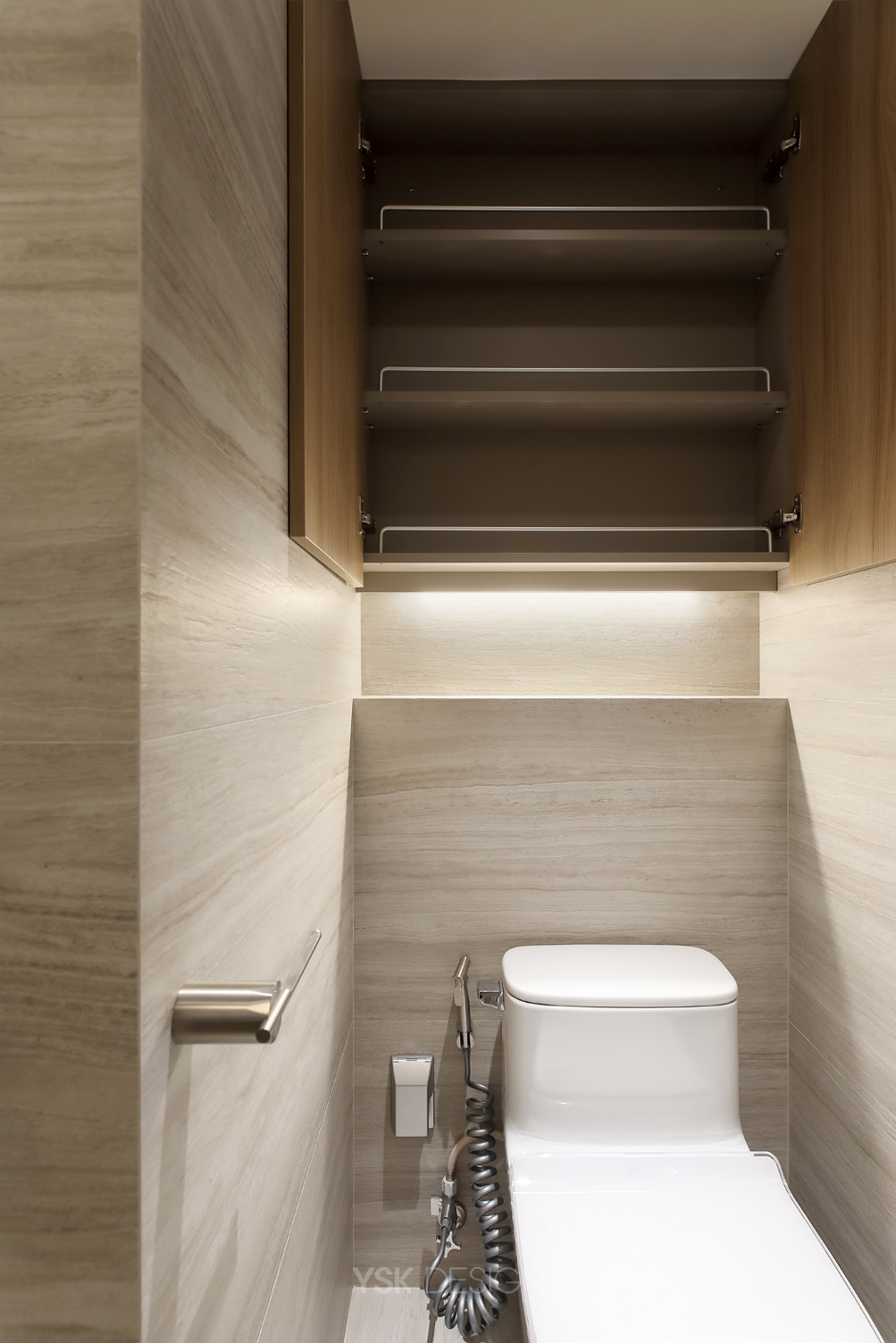 master bathroom 006.jpg