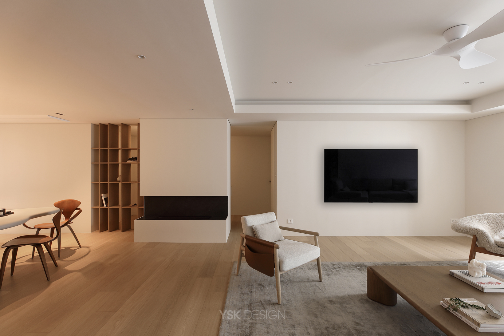 livingroom 019.jpg