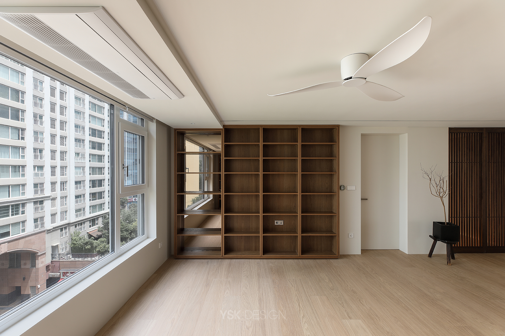 IMG_29613_final_insta wide.jpg