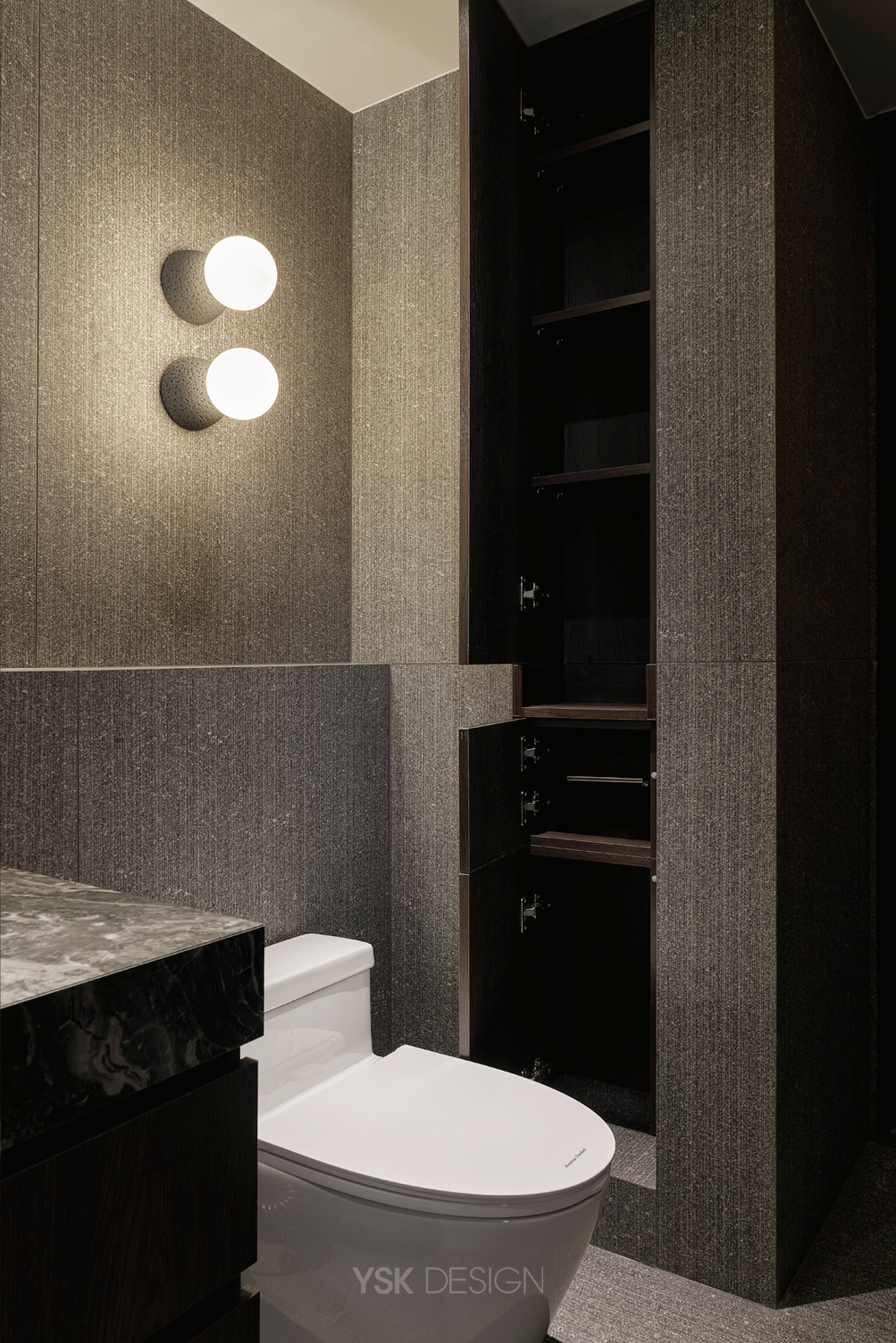 master bathroom 010.jpg